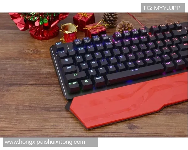 英雄联盟装备选购：机械键盘推荐